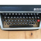 Olivetti Typewriter Olivetti Lettera Dl