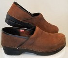 Sanita Slip Resistant Womens Sz 40 Us 8 5-9 Brown Clogs Nurse Work Comfort Shoes