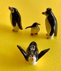 Vintage Hagen Renaker Penguin Papa  231  Mama  230  Baby  232   Sliding  882