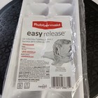 Ice Cube Tray Easy Release White Rubbermaid Model 2189190 New Old Stock