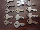32 Antique Vintage Lock Padlock Flat Steel Keys Pad Lock Great Lot  