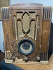 Wards Airline Model 62-150 Wooden Tombstone Tube Radio
