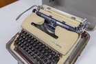 1960 - Olympia Sm4 Cream Portable Elite Typewriter W  Case