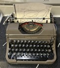 1948 Underwood Champion Working Portable Typewriter With Case