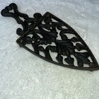 Vtg  Wilton Cast Iron Footed Trivet  8 5   x3 5
