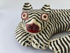 Bali Folk Wood Hand Carved   Hand Painted Wooden Jungle Lying Cat 11    Vintage