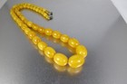Vtg  Egg Yolk Butterscotch Amber Bakelite Graduated Bead Necklace 100 Grams