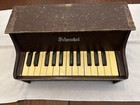 Vintage O  Schoenhut Child s Toy Tabletop Piano  25 Keys  