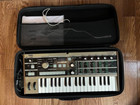 Korg Microkorg 37 Keys Analog Modeling Synthesizer Adapter Microphone Case Note