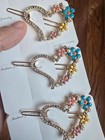 5 Heart Flower Rhinestone Hair Clips     Gold Tone     New