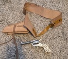 Hubley Diecast Cap Gun W belt Holster