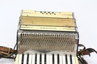 Vintage M Hohner 22 Key 8 Bass Student Accordion In Excellent Playing Condition