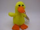 Ty Jingle Beanies - Quackers The Duck -  2001  Retired  -  4 Inch Ornament 