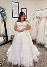 Plus Size Boho Wedding Dresses Off The Shoulder Train Lace Applique Bridal Gowns