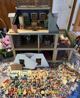 Vintage Playmobil Victorian Mansion Dollhouse 5300 W  Extra Figures   Furniture 