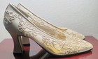 Vintage Dolce  star  Champagne  Lace Netting W leather Sole Wedding Heels 8m