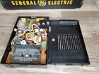 Vintage General Electric Ge Great Eight Transistor Radio box leather Case 