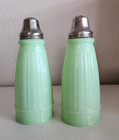 Jadeite Jadite Vertical Ribbed Salt Pepper Shakers Uranium Jade Ite Green Glass