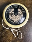 Vintage Duncan Professional Eagle Yoyo White Yo Yo