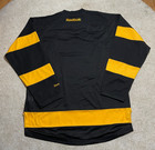 Reebok Boston Bruins Nhl Hockey Jersey     Men s Medium     Black   Yellow New