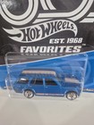 Hot Wheels 2017 50th Anniversary Favorites 71 Datsun Bluebird 510 Wagon--new E19