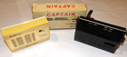 Vintage 1960s Captain Deluxe Am Transistor Radio  W case   Box  Hong Kong 