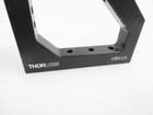 Thorlabs Vb01a 6  Vertical Bracket For Breadboards  1 4 -20 Holes  1 Piece