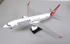 Qantas Airways Boeing 737-800 Vh-vxm Desk Top Display Jet Model 1 72 Av Airplane
