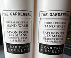 2 Bottles The Gardeners Hand Wash Crabtree   Evelyn Herbal Renewal 15 2oz