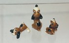 Adorable Hagen Renaker Miniature Tri Color Hound Dog Set - Mama   2 Puppies
