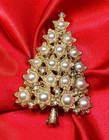 Vintage Graziano Christmas Tree Brooch Rhinestones Faux Pearls Star Flower Pin