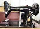Works  Vintage Singer 99k Straight Stitch Black Gold Sewing Machine   Case A4