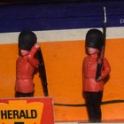 Vintage Britains Herald Models No  4206 Guards 6 Piece Set In Original Box