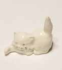 Vintage Ceramic Cat Figurine White Playful Kitten 2 25  Tall