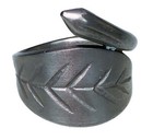 4 Metal Napkin Ring Holder Silvertone Leaf Nature Boho