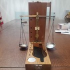 Vintage Brass Balance Scale Set W  Weights   Case Jeweler Apothecary Accessories