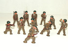  11  Vintage 1940 s Barclay Manoil Lead Army Soldiers Lot Pod Foot  Feet Figures
