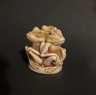 Harmony Kingdom 1994 Tongue And Cheek Frogs Trinket Box M  rmol resin Retired