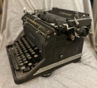 Vintage 1946 Underwood Model 11 Typewriter Ii-6428193 With Cover Untested