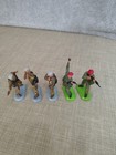 Vintage Britains Super Deetail Soldiers 1978 - Lot Of 5 Metal Base Soldiers