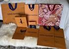Louis Vuitton Authentic Paper Bags  9   tems Included 