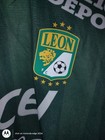 Charly Club Leon James  10 Green White Yellow Men   s Soccer Jersey Size L