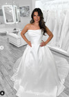 White Ivory Wedding Dress Sleeveless Satin Newest 2025 Beach Summer Bridal Gown