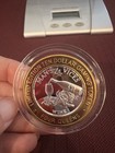 Four Queens  10 Gaming Token With Men   s 4 Vices    wine    On Back  999 Fine Silver