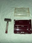 Vintage A-4 1955 Gillette Red Tip Double Edge Safety Razor Clean  With Case 