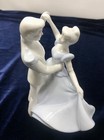 Disney Cinderella And Prince Charming Dancing Figurine Wedgwood Bone China Mib