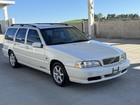 2000 Volvo V70 Base