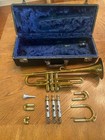 Holton Elkhart Collegiate Trumpet   137249  1940   W  Case And Mouthpiece  