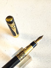 New Gold black Luoshi Fountain Pen Smooth Med Nib W  Converter   Cartridges