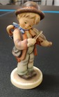 Goebel Hummel    little Fiddler    - 5 75  Figurine Tmk 3  Mint  No Box
